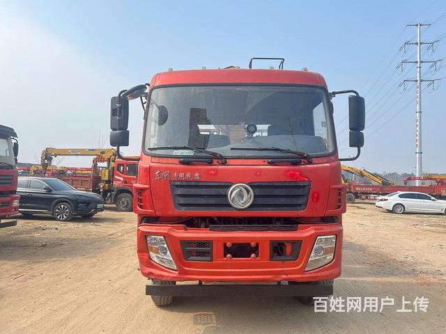 二手徐工8吨随车吊19年带保险包提档个人低价出的图片