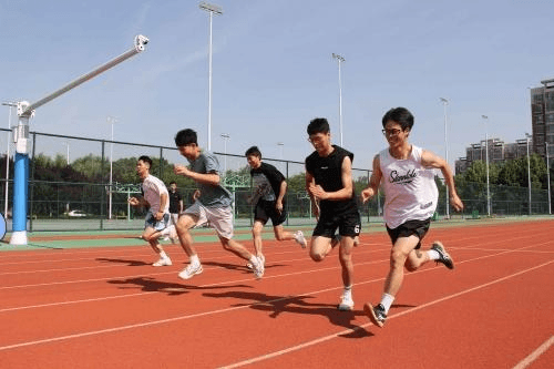 郑州航空工业管理学院