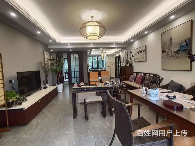 华发新城 精装小高层 电梯 4房 看园林的图片