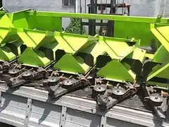 谷王玉米籽粒割台