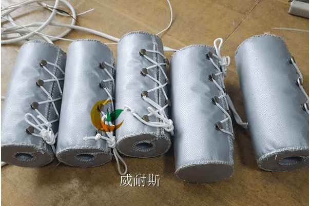 电伴热保温套