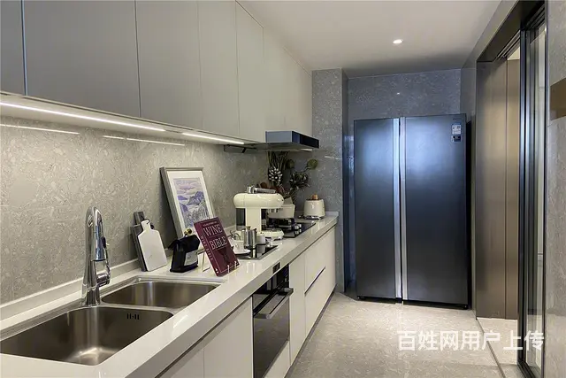 青羊区 百亩生态大盘 准现房   环绕 户户朝南的图片