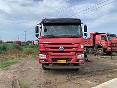 转让18年豪沃8.5米自卸车 前四后八380马力
