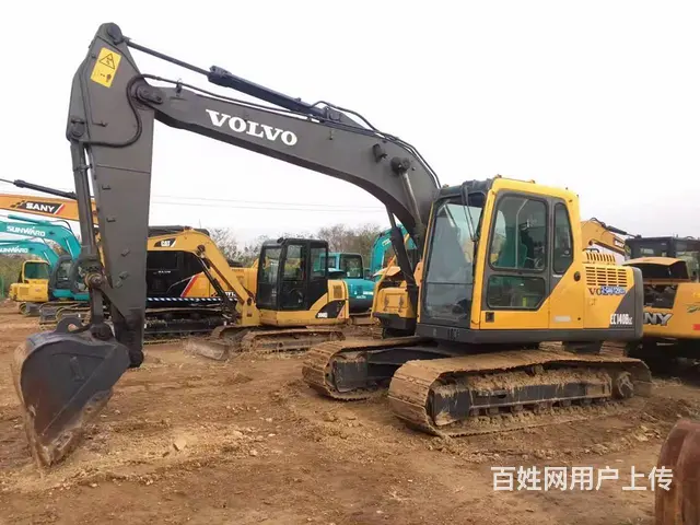 纯土方挖掘机沃尔沃140二手挖掘机价格的图片