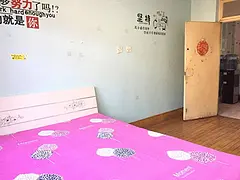 怀远门地铁口旁，大西电子市场旁 1000元/月，4楼，好地段