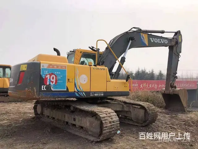 九江 诚心转让沃尔沃210二手挖掘机价格便宜的图片