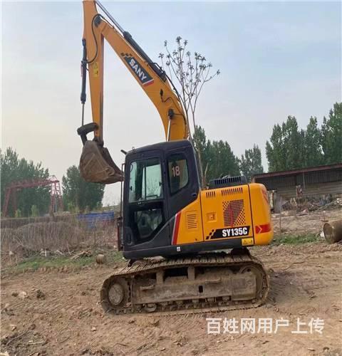 低价甩卖二手三一135挖掘机质保三大件全国送货上门的图片