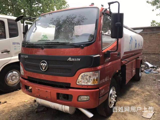 绥化东风10吨洒水车多少钱，五吨洒水车价格的图片