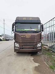 南通解放牵引车 550马力 二手双驱轻体牵引车
