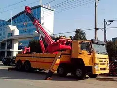 二手重汽前四后八拖吊连体清障车低价转让