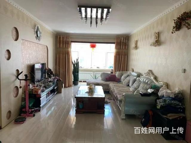 绿色家园 普通住宅 中等装修的图片