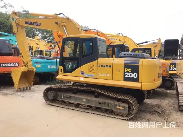 工地完工小松200-7，全国联保，包送的图片