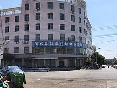 招财铺精选）南昌职业大学1.7万 大型超市门口店