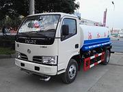 二手东风8吨洒水车，特价处理二手8吨雾炮洒水车