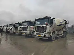 18年大14方德龙水泥罐车 手续齐全