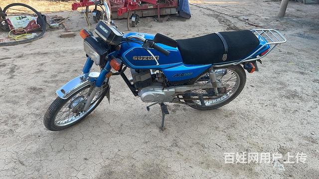 摩托车的图片