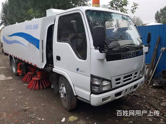 乌兰察布15年五十铃高压清洗扫路车便宜处理的图片