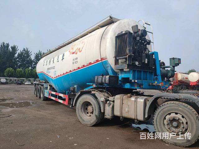 石家庄植物园二手罐车19年68方江淮杨天罐车的图片