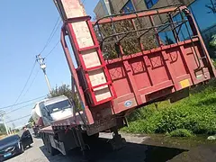 奔驰 半挂车 平板式