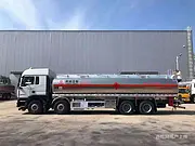 汕德卡20吨油罐车生产基地