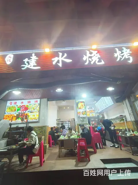 （51旺铺推荐）盘龙区穿金路90平烧烤店转让有外摆的图片