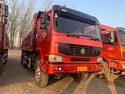 14年国三豪沃后八轮自卸车375马力5米8箱