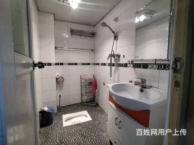 教育局附近单位院 普通住宅2厅 精装修的图片