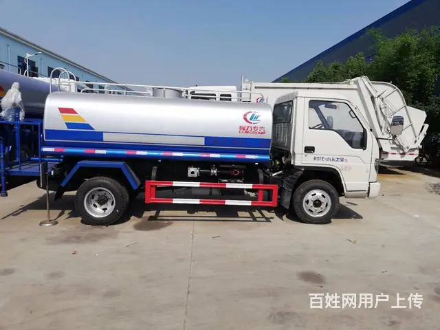 厂家直销质量保证价格优惠东风二手5-12方洒水车的图片