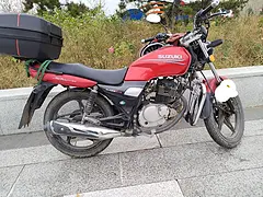 8成新铃木