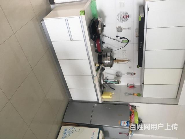整租一室一厅海景房的图片