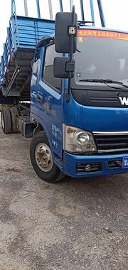 16年奥驰平板货车，4.8米，蓝牌，带自卸