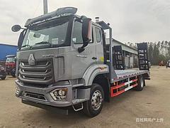 许昌重汽豪沃MAX硬汉单桥拖车180挖掘机拖板车分期付款价格