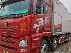解放JH6前四后八冷藏车420马力18年10月