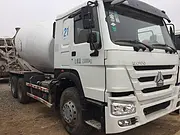 出售15年二手豪沃搅拌车 国四 14方 车况好