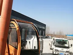 出售新源十二吨吊车