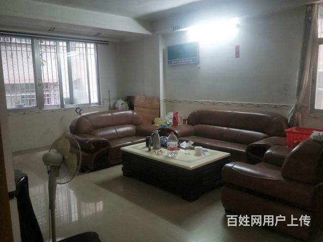 售平湖5楼约160平4房2的图片