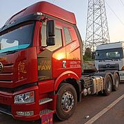 解放J6P牵引车，领航版550马力带保-险