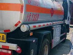 黑龙江5吨小型移动加油车含泪急售