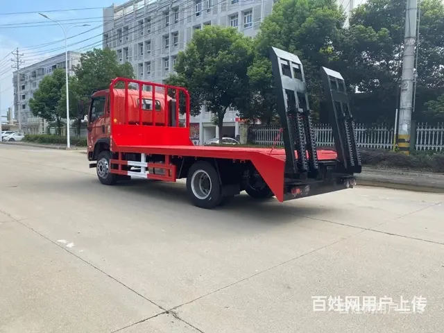 云内185马力大运平板运输车年底厂家优惠价的图片