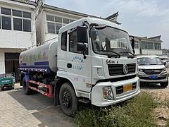 12吨洒洒水车