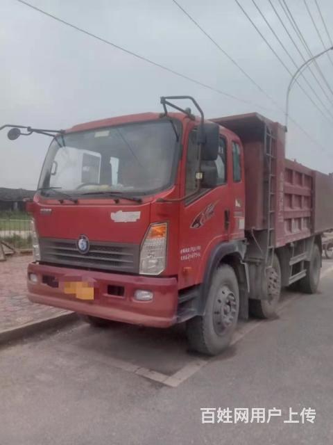 重汽前四后四自卸车 国五的图片