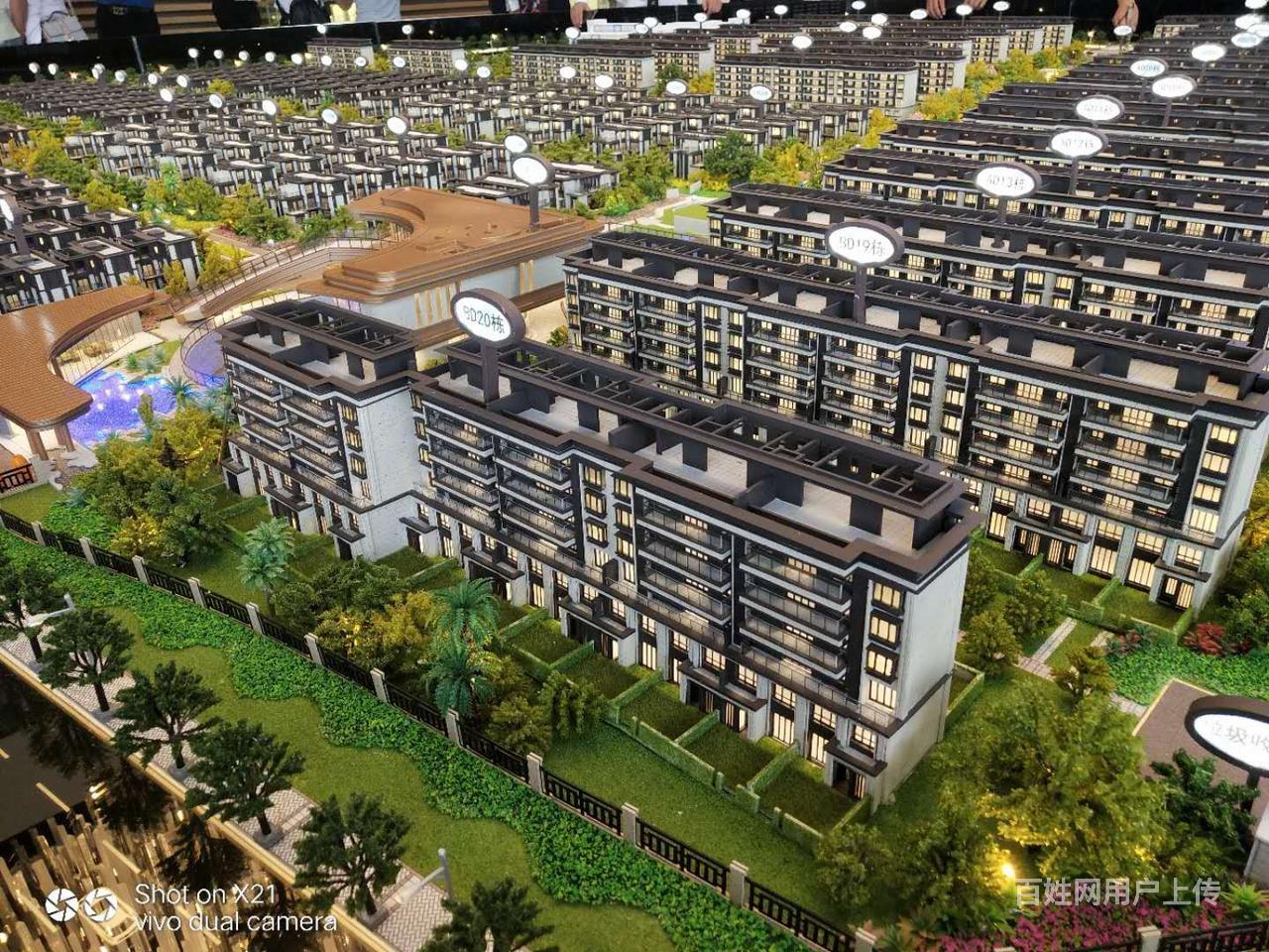 【图 凤岭北东站旁住宅性质70年前庭后院别墅 大盘联发臻境 南宁