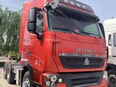 18年精品二手豪沃牵引车 440马力 双驱重体