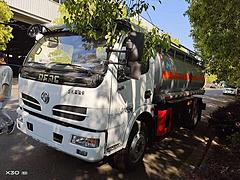 东风福瑞卡 福瑞卡4110 油罐车 国5