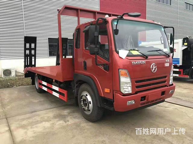 株洲成都大运12吨平板车 黄牌平板车 挖机拖车