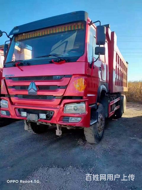 临沂急卖个人19年豪沃自卸车 原版车况的图片