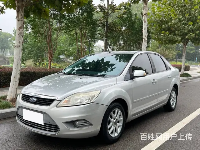 福特 福克斯 2009款 福克斯-三厢 1.8 手自一体 时的图片