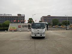 洛阳户解放j6L八吨油罐车 低价出售 手续齐全