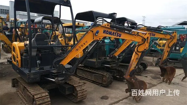低价二手13、15、20、25微型小挖机 全国包邮的图片