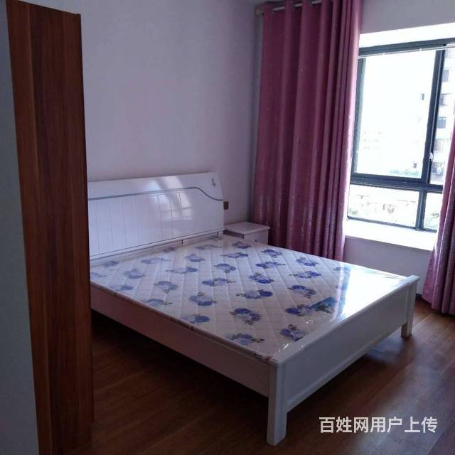 维多利亚领秀 分租主卧 押一付一的图片
